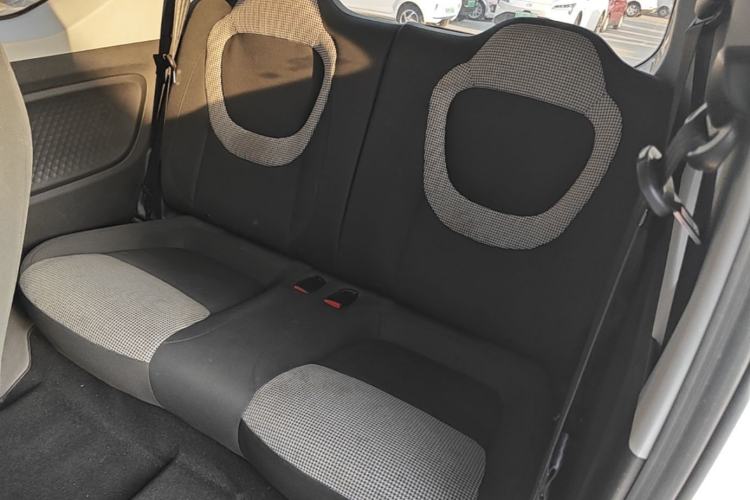 Used Wuling Hongguang MINIEV 2024 3rd Generation 215km Youth Edition Left Rear Seat