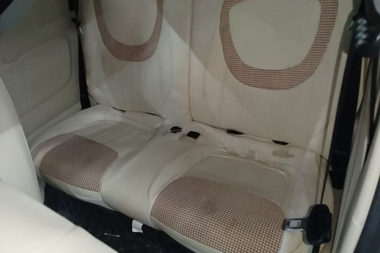 Used Wuling Hongguang MINIEV 2024 3rd Generation 215km Youth Edition Left Rear Seat