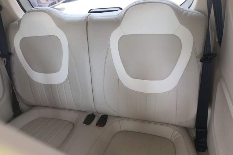 Used Wuling Hongguang MINIEV 2024 3rd Generation 215km Youth Edition Left Rear Seat