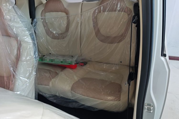 Used Wuling Hongguang MINIEV 2024 3rd Generation 215km Youth Edition Left Rear Seat