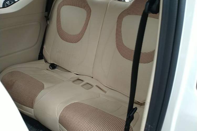 Used Wuling Hongguang MINIEV 2024 3rd Generation 215km Youth Edition Left Rear Seat