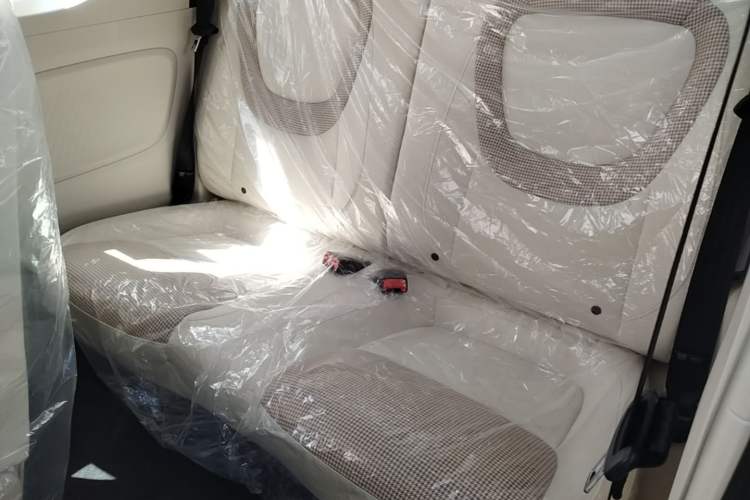 Used Wuling Hongguang MINIEV 2024 3rd Generation 215km Youth Edition Left Rear Seat