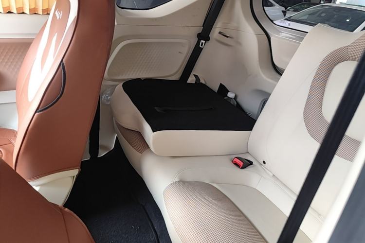 Used Wuling Hongguang MINIEV 2024 3rd Generation 215km Youth Edition Left Rear Seat