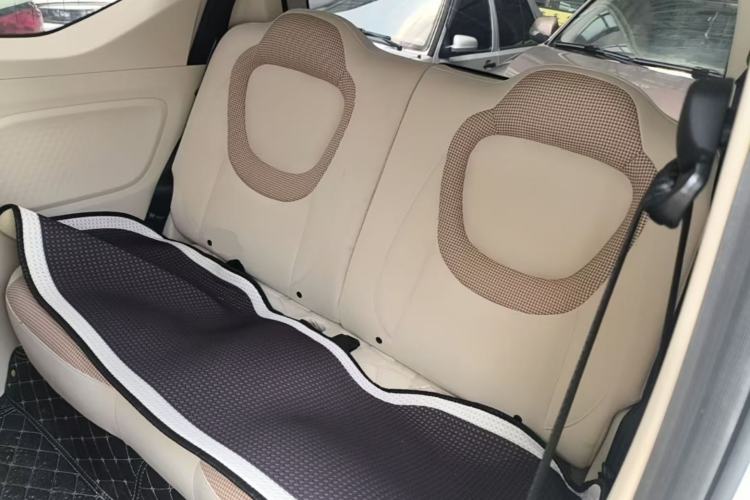 Used Wuling Hongguang MINIEV 2024 3rd Generation 215km Youth Edition Left Rear Seat