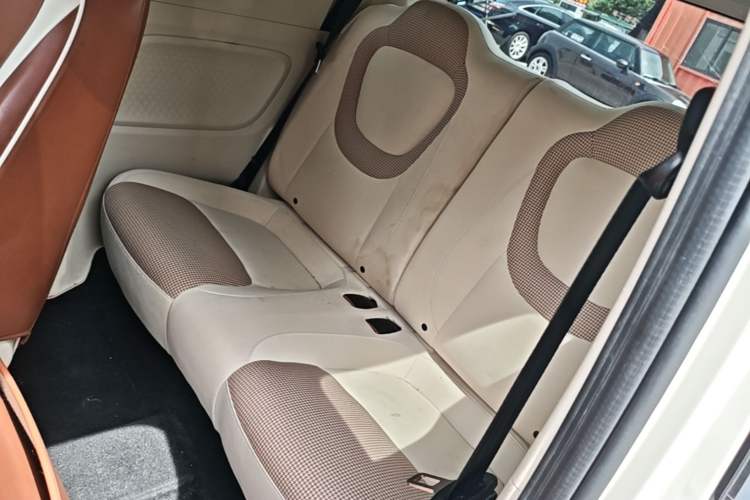 Used Wuling Hongguang MINIEV 2024 3rd Generation 215km Youth Edition Left Rear Seat
