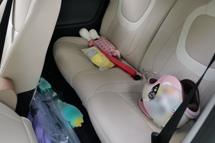 Used Wuling Hongguang MINIEV 2024 3rd Generation 215km Youth Edition Left Rear Seat