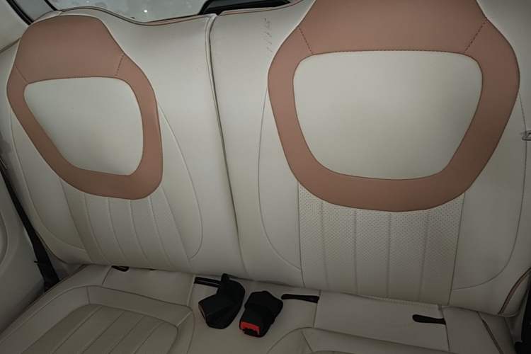 Used Wuling Hongguang MINIEV 2024 3rd Generation 215km Youth Edition Left Rear Seat