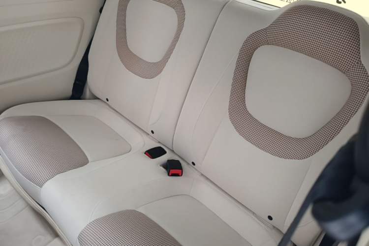 Used Wuling Hongguang MINIEV 2024 3rd Generation 215km Youth Edition Left Rear Seat