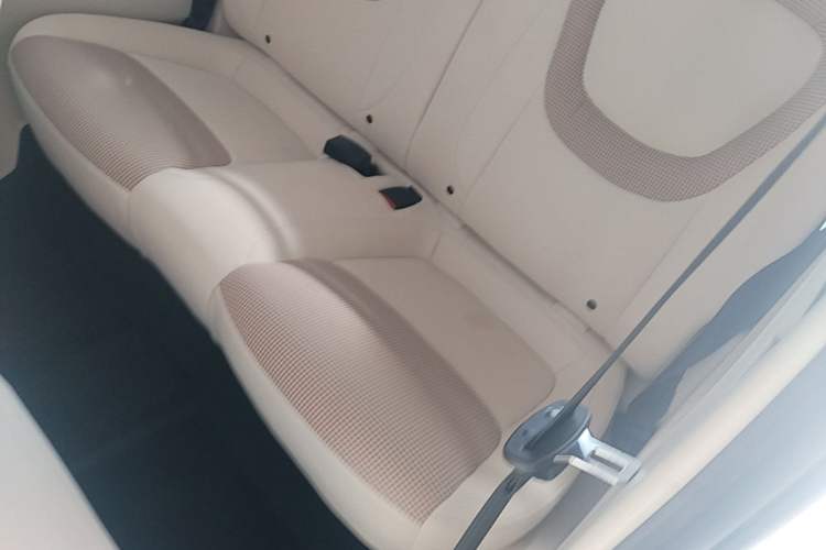 Used Wuling Hongguang MINIEV 2024 3rd Generation 215km Youth Edition Left Rear Seat