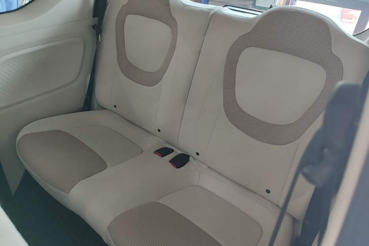 Used Wuling Hongguang MINIEV 2024 3rd Generation 215km Youth Edition Left Rear Seat
