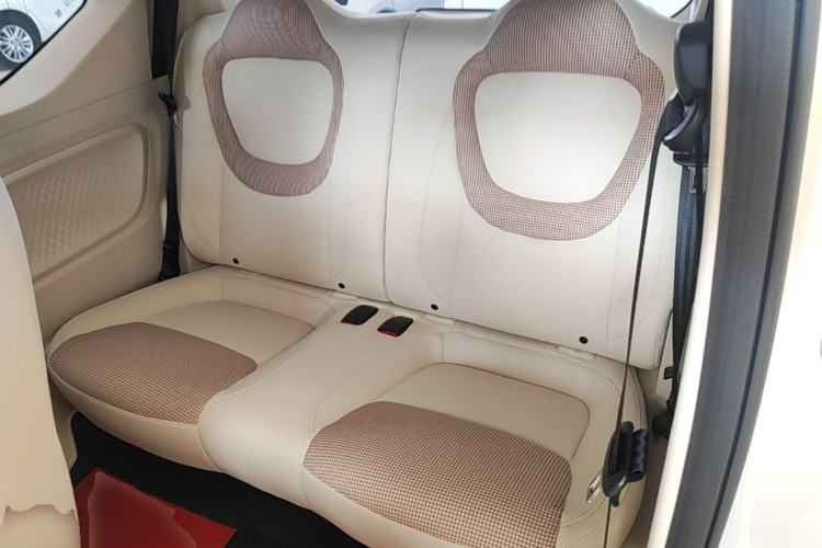 Used Wuling Hongguang MINIEV 2024 3rd Generation 215km Youth Edition Left Rear Seat
