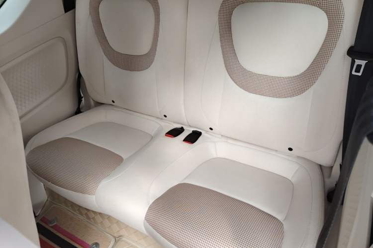 Used Wuling Hongguang MINIEV 2024 3rd Generation 215km Youth Edition Left Rear Seat