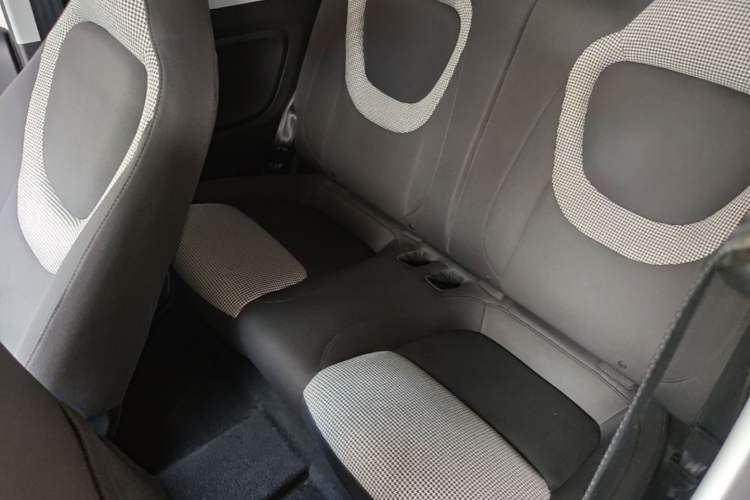 Used Wuling Hongguang MINIEV 2024 3rd Generation 215km Youth Edition Left Rear Seat
