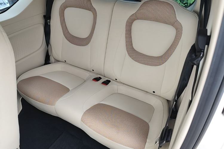 Used Wuling Hongguang MINIEV 2024 3rd Generation 215km Youth Edition Left Rear Seat