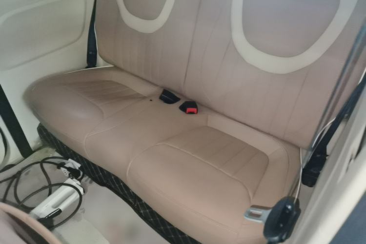 Used Wuling Hongguang MINIEV 2024 3rd Generation 215km Youth Edition Left Rear Seat