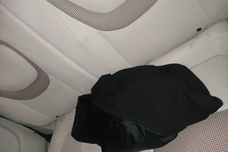 Used Wuling Hongguang MINIEV 2024 3rd Generation 215km Youth Edition Left Rear Seat