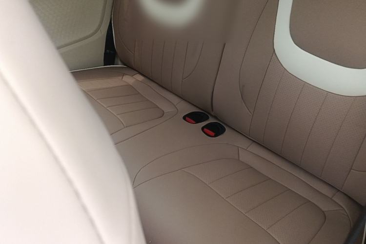 Used Wuling Hongguang MINIEV 2024 3rd Generation 215km Youth Edition Left Rear Seat