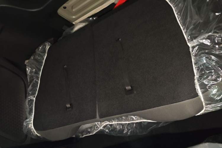 Used Wuling Hongguang MINIEV 2024 3rd Generation 215km Youth Edition Left Rear Seat