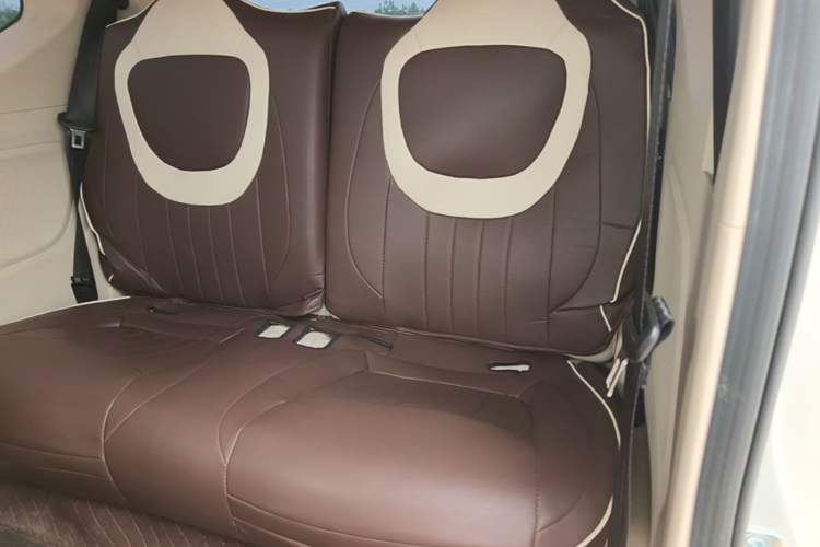 Used Wuling Hongguang MINIEV 2024 3rd Generation 215km Advanced Version Left Rear Seat