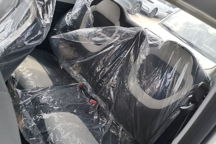 Used Wuling Hongguang MINIEV 2024 3rd Generation 215km Youth Edition Left Rear Seat