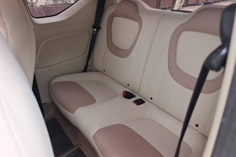 Used Wuling Hongguang MINIEV 2024 3rd Generation 215km Youth Edition Left Rear Seat