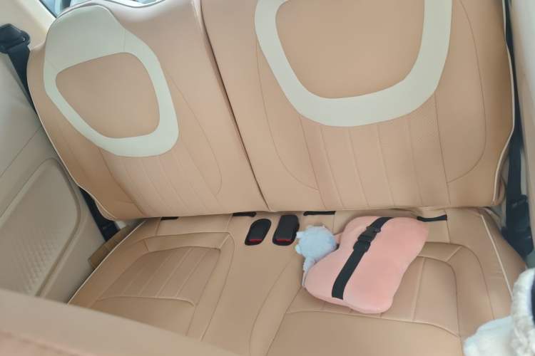 Used Wuling Hongguang MINIEV 2024 3rd Generation 215km Youth Edition Left Rear Seat
