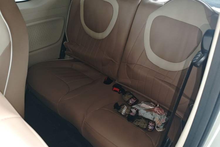 Used Wuling Hongguang MINIEV 2024 3rd Generation 215km Youth Edition Left Rear Seat
