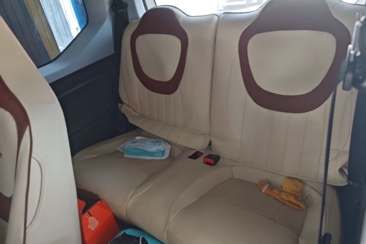Used Wuling Hongguang MINIEV 2024 3rd Generation 215km Youth Edition Left Rear Seat