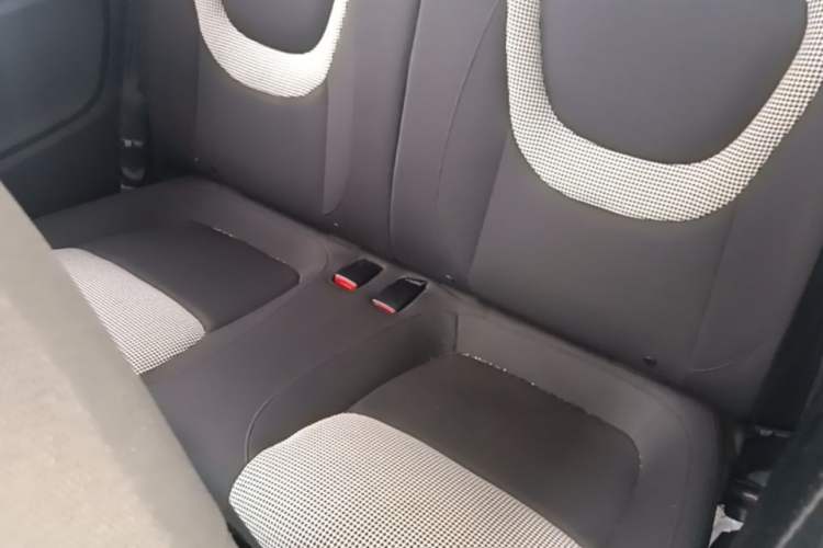 Used Wuling Hongguang MINIEV 2024 3rd Generation 215km Youth Edition Left Rear Seat