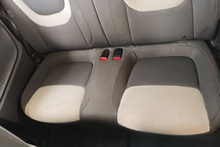 Used Wuling Hongguang MINIEV 2024 3rd Generation 215km Youth Edition Left Rear Seat