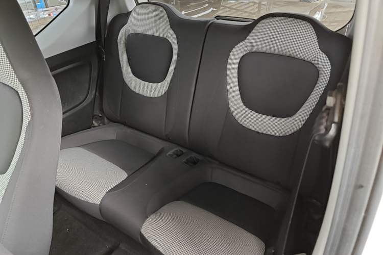 Used Wuling Hongguang MINIEV 2024 3rd Generation 215km Youth Edition Left Rear Seat