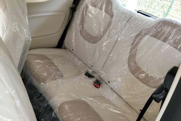 Used Wuling Hongguang MINIEV 2024 3rd Generation 215km Youth Edition Left Rear Seat