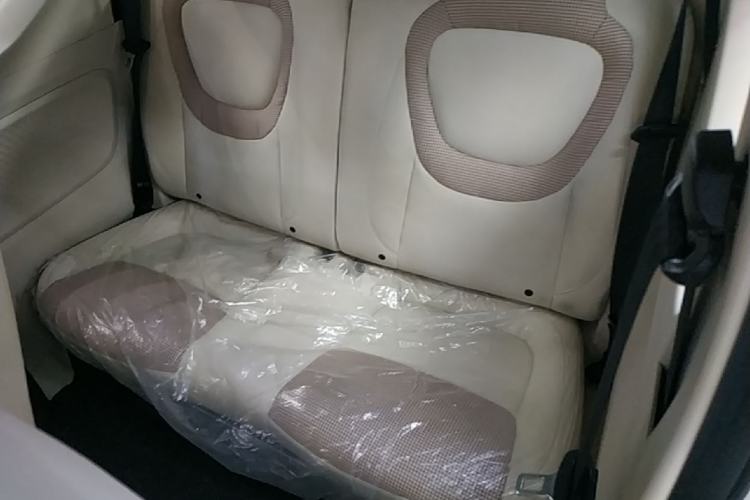 Used Wuling Hongguang MINIEV 2024 3rd Generation 215km Youth Edition Left Rear Seat