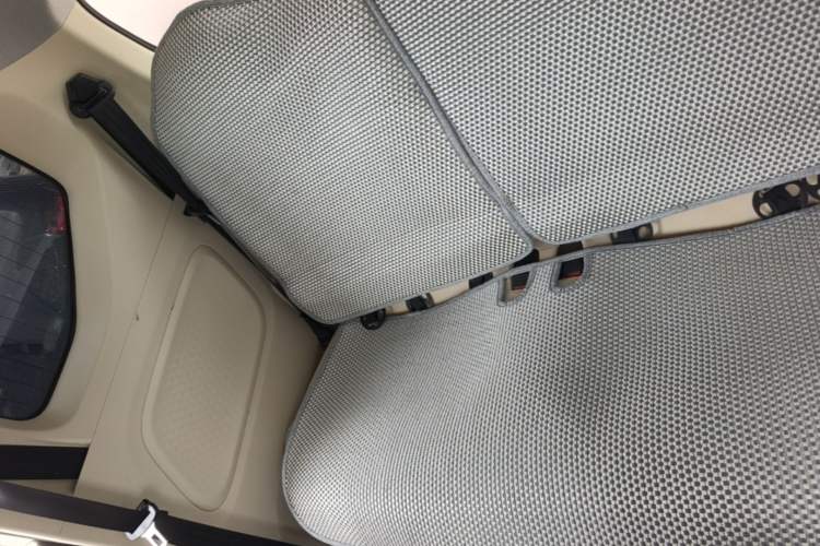 Used Wuling Hongguang MINIEV 2024 3rd Generation 215km Advanced Version Left Rear Seat
