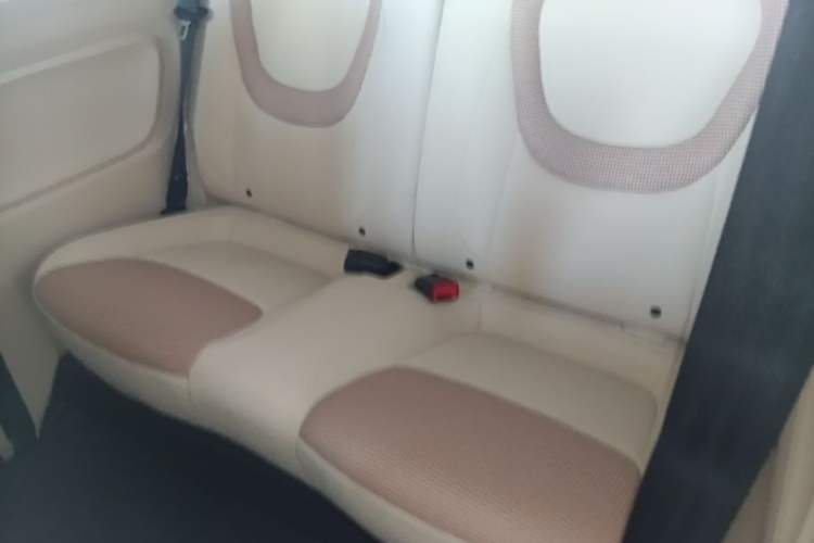 Used Wuling Hongguang MINIEV 2024 3rd Generation 215km Youth Edition Left Rear Seat
