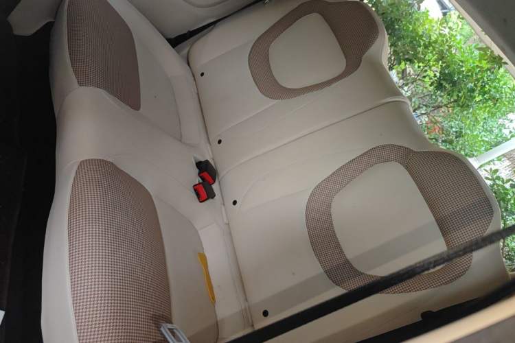 Used Wuling Hongguang MINIEV 2024 3rd Generation 215km Advanced Version Left Rear Seat