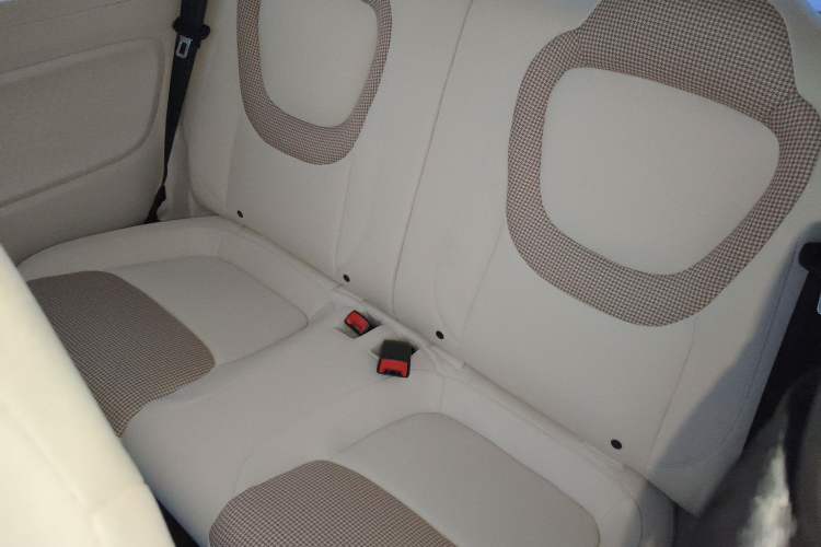 Used Wuling Hongguang MINIEV 2024 3rd Generation 215km Youth Edition Left Rear Seat