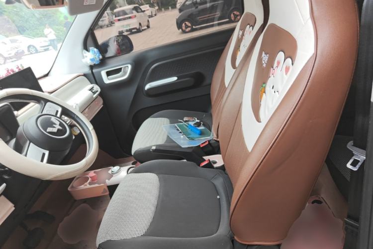 Used Wuling Hongguang MINIEV 2024 3rd Generation 215km Youth Edition Left Rear Seat