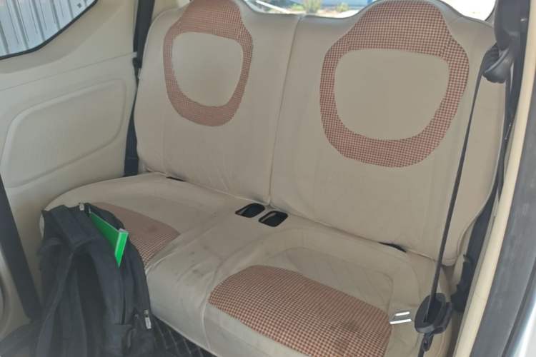 Used Wuling Hongguang MINIEV 2024 3rd Generation 215km Advanced Version Left Rear Seat
