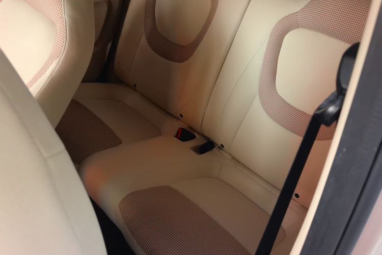 Used Wuling Hongguang MINIEV 2024 3rd Generation 215km Youth Edition Left Rear Seat