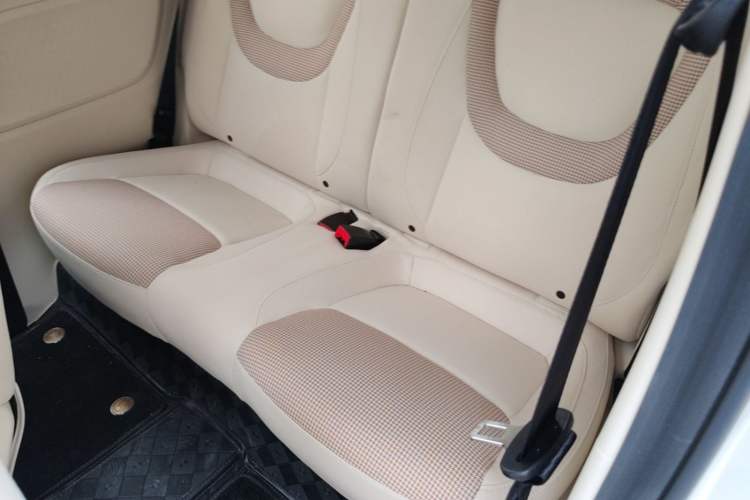 Used Wuling Hongguang MINIEV 2024 3rd Generation 215km Youth Edition Left Rear Seat