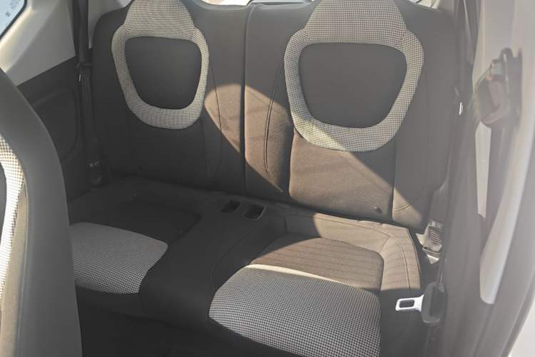 Used Wuling Hongguang MINIEV 2024 3rd Generation 215km Youth Edition Left Rear Seat