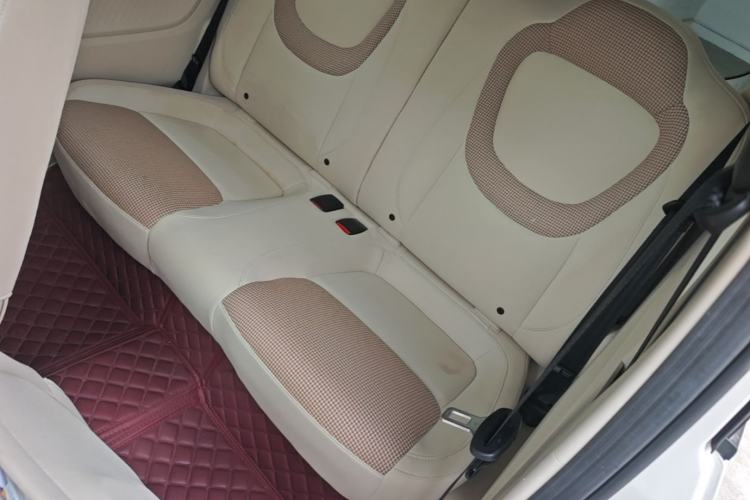 Used Wuling Hongguang MINIEV 2024 3rd Generation 215km Youth Edition Left Rear Seat