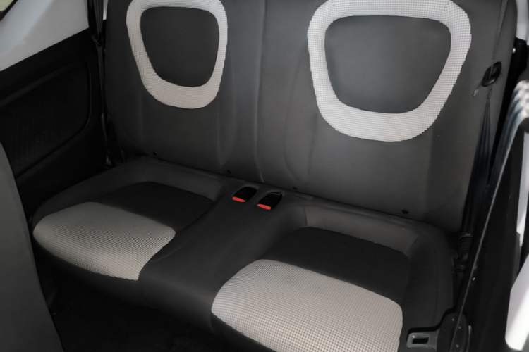 Used Wuling Hongguang MINIEV 2024 3rd Generation 215km Advanced Version Left Rear Seat