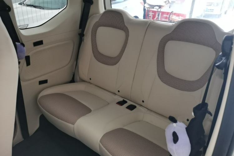 Used Wuling Hongguang MINIEV 2024 3rd Generation 215km Advanced Version Left Rear Seat