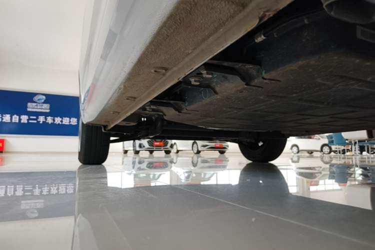 Used Wuling Hongguang MINIEV 2024 3rd Generation 215km Youth Edition Left Side Sill