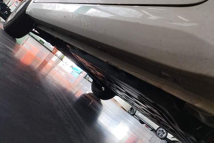 Used Wuling Hongguang MINIEV 2024 3rd Generation 215km Youth Edition Left Side Sill