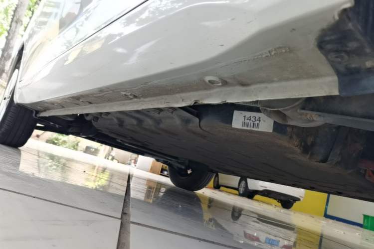 Used Wuling Hongguang MINIEV 2024 3rd Generation 215km Advanced Version Left Side Sill