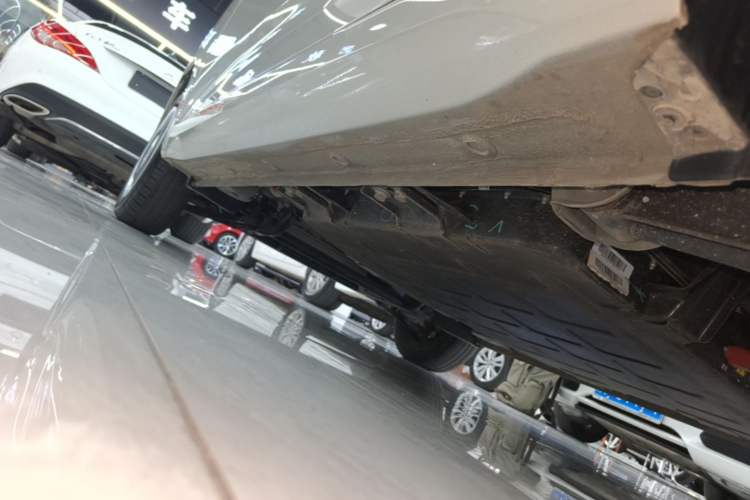 Used Wuling Hongguang MINIEV 2024 3rd Generation 215km Youth Edition Left Side Sill