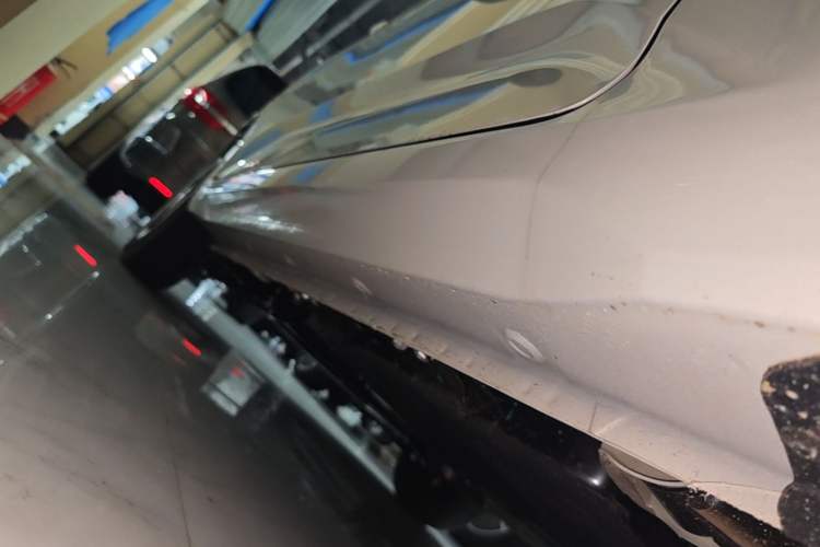 Used Wuling Hongguang MINIEV 2024 3rd Generation 215km Youth Edition Left Side Sill